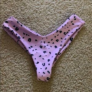 Mandi Montauk bottom